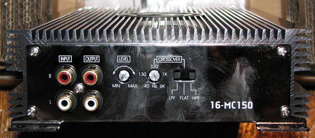 16-MC150-Controls.jpg