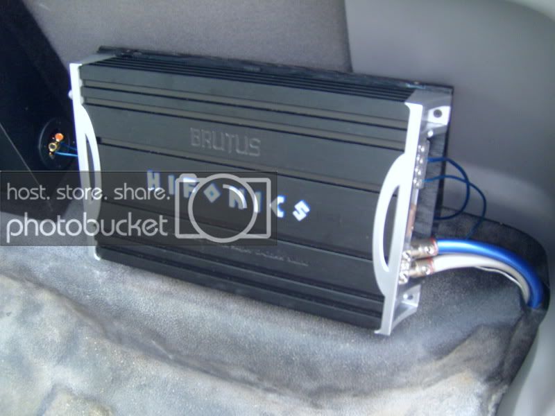 S7000011.jpg