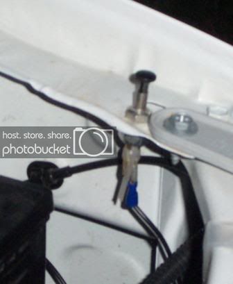 HoodPinSwitch.jpg