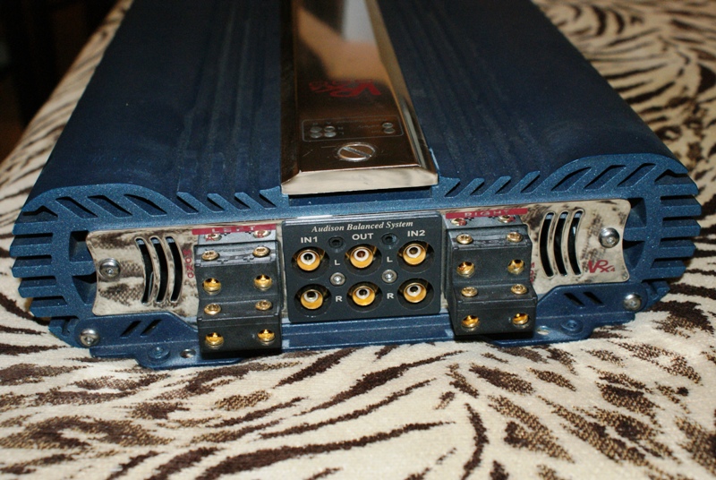 AudisonVRx4_300-3.JPG