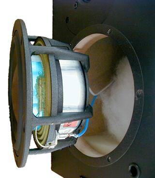dynaudio-audience-speakers-driver-out-of-box.jpg
