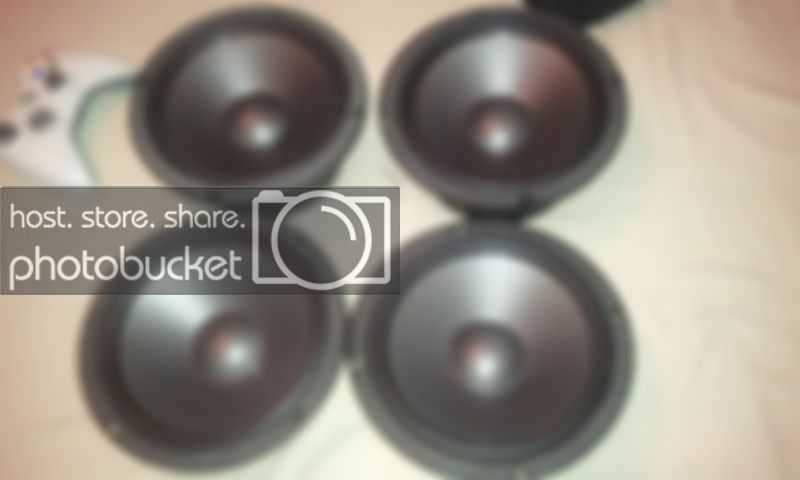 3188236490_photobucket_59112_.jpg