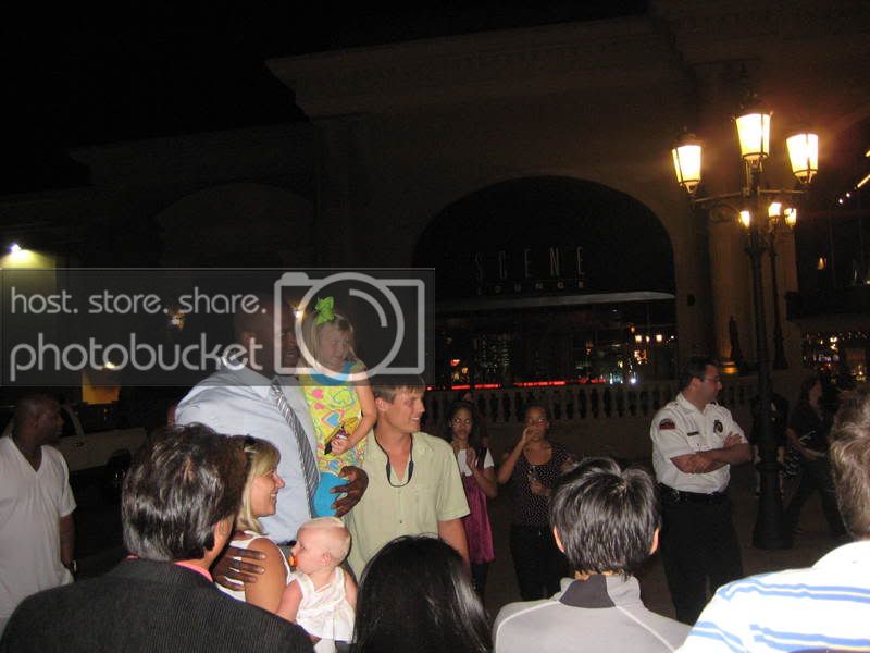 6242008008.jpg