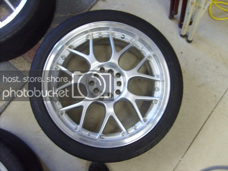 S5001676.jpg