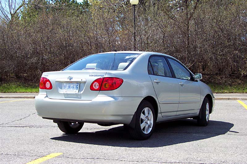 03corolla_le2.jpg
