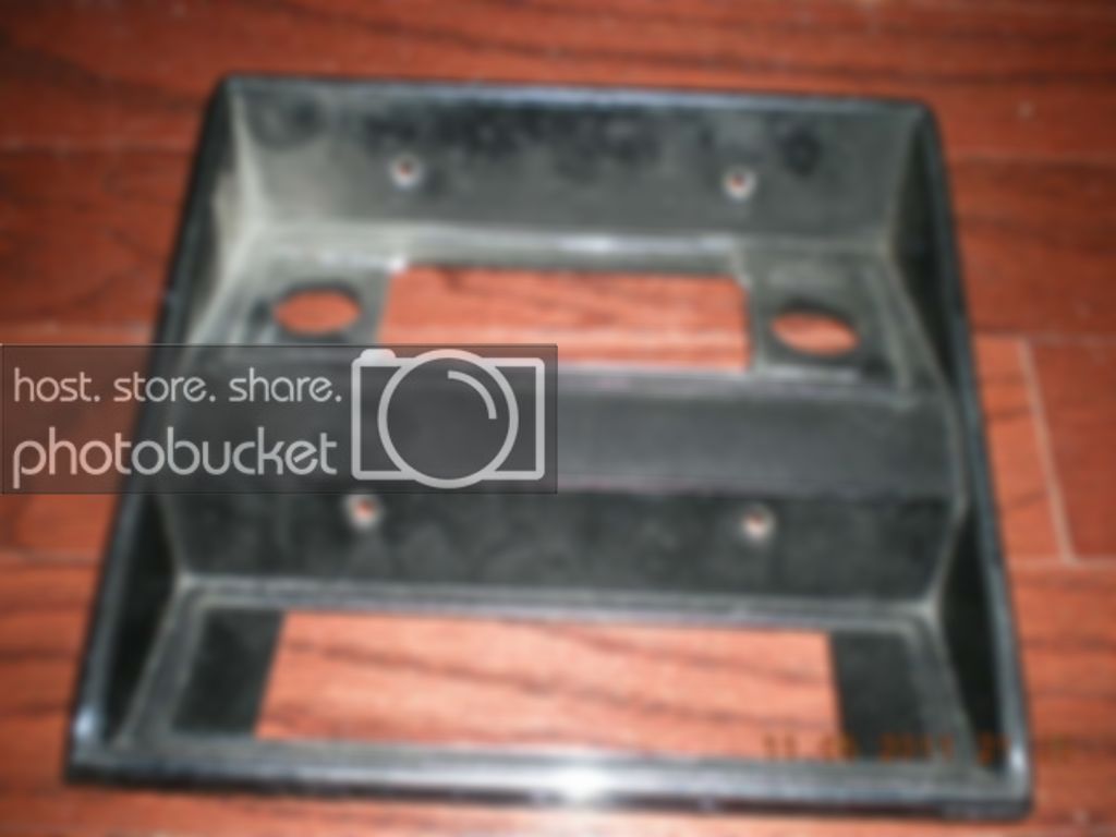 73Mustangdashbezel001.jpg