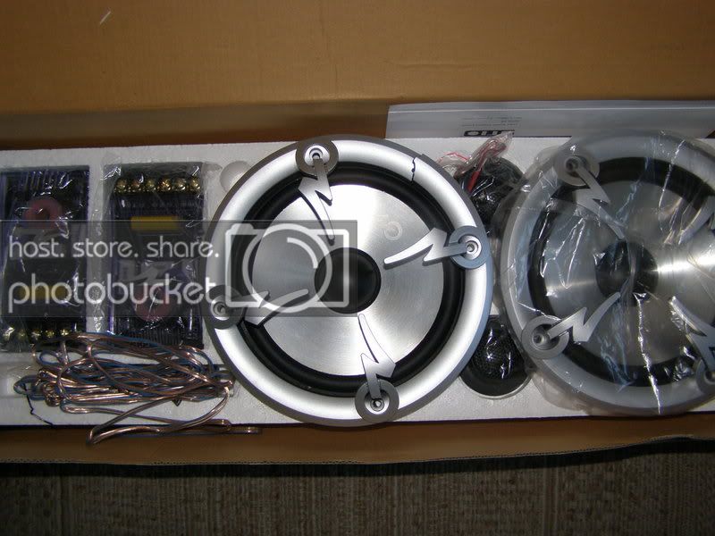 speakers.jpg