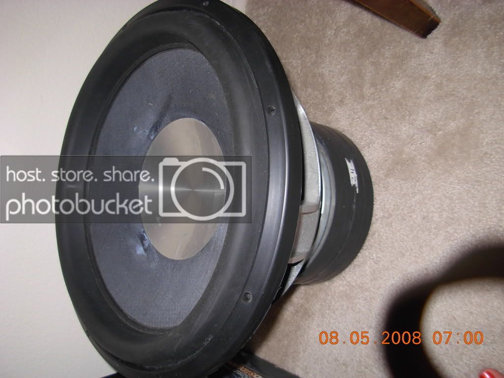 dinosandstereos034.jpg