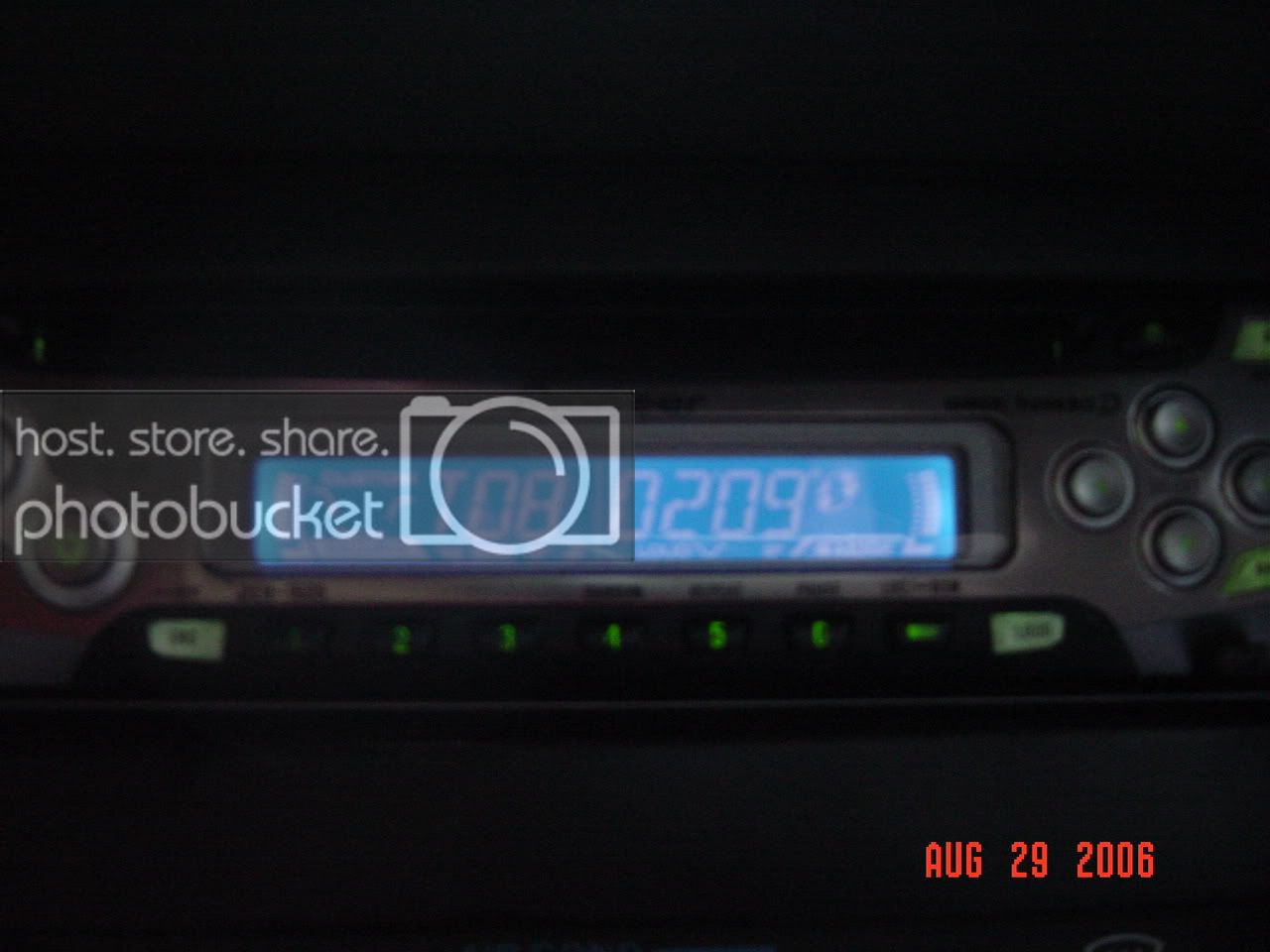 Jeep001.jpg