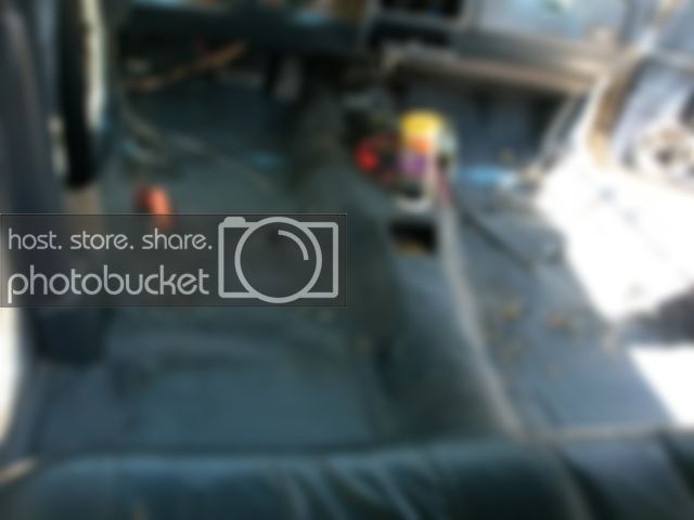 FrontSeatsOut2.jpg