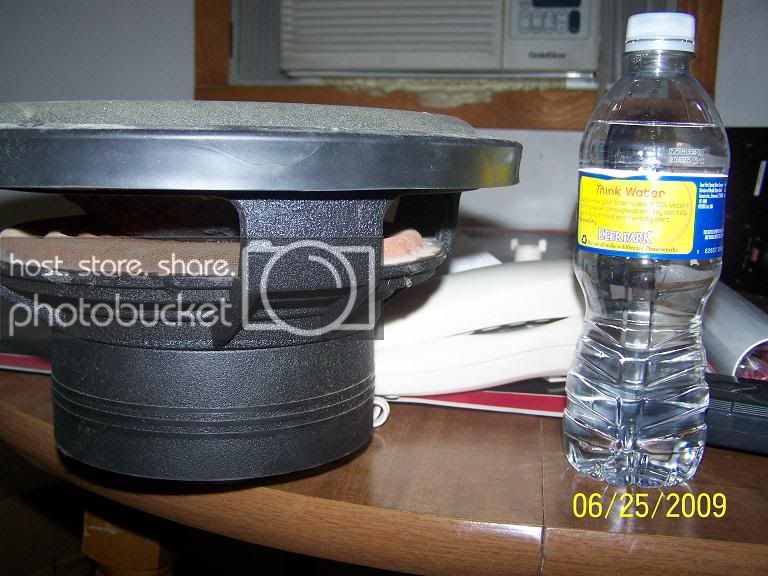 speaker001.jpg