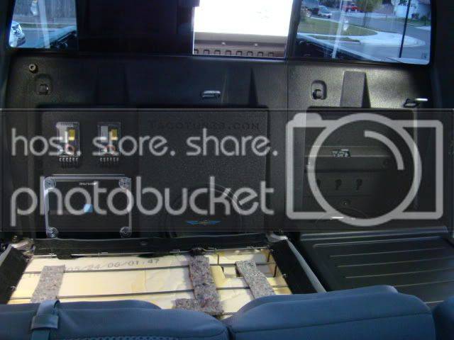 SubBoxFullShot-1.jpg