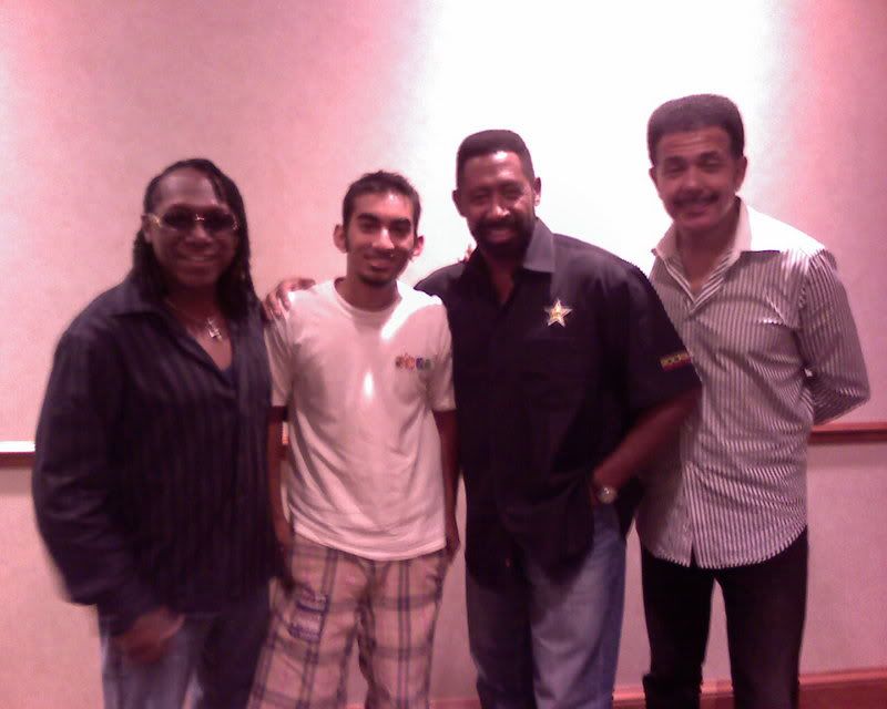 FarhanTheCommodores-1.jpg