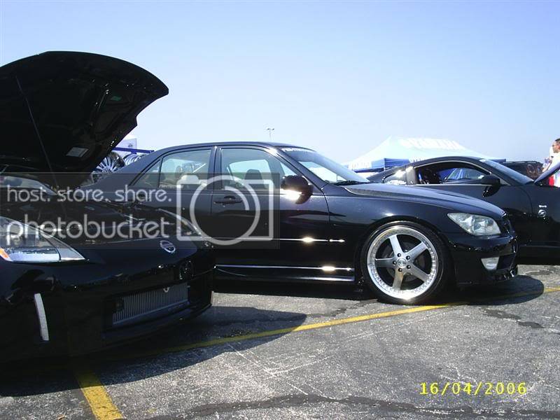 S3010005Medium.jpg