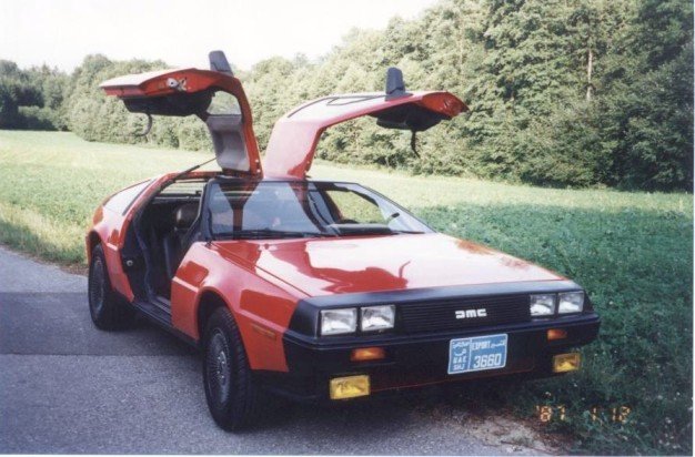 De_Lorean_Sports_Car.jpg
