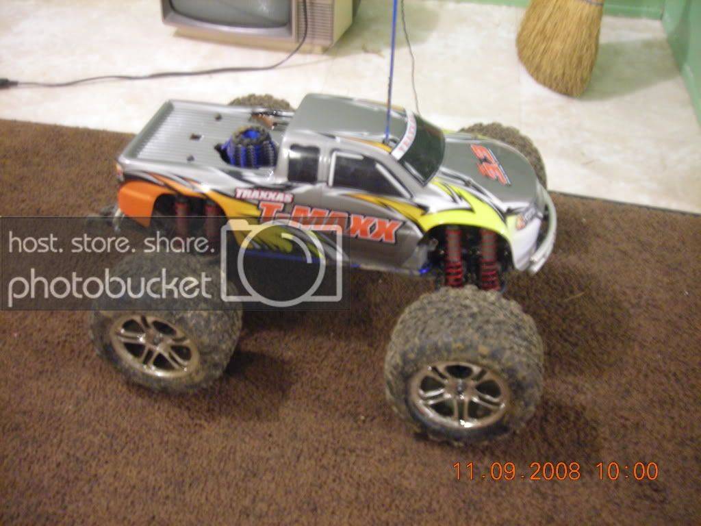newtraxxas33rtrandhometheater012.jpg