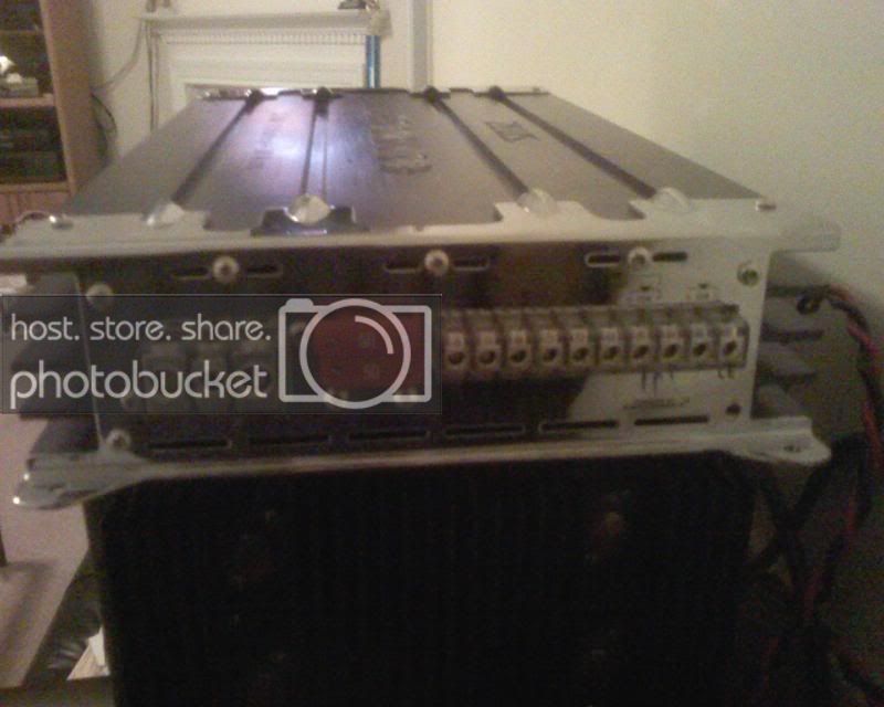 amp2.jpg