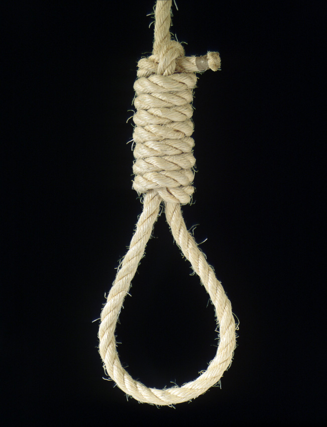 knot-hangmans-noose-black-backdrop-18mm-manila-1-AJHD.jpg