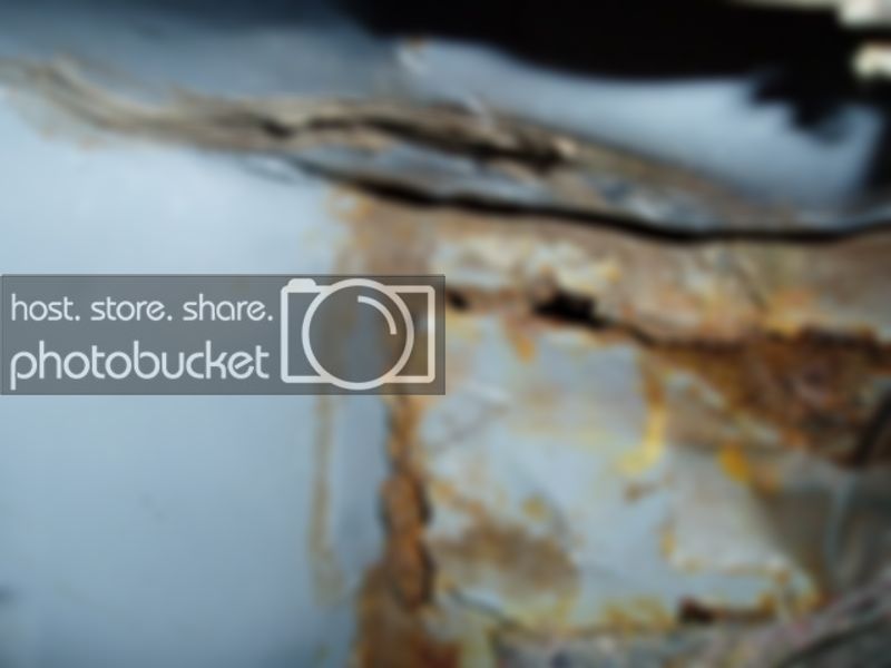 s10rustedfloor3.jpg