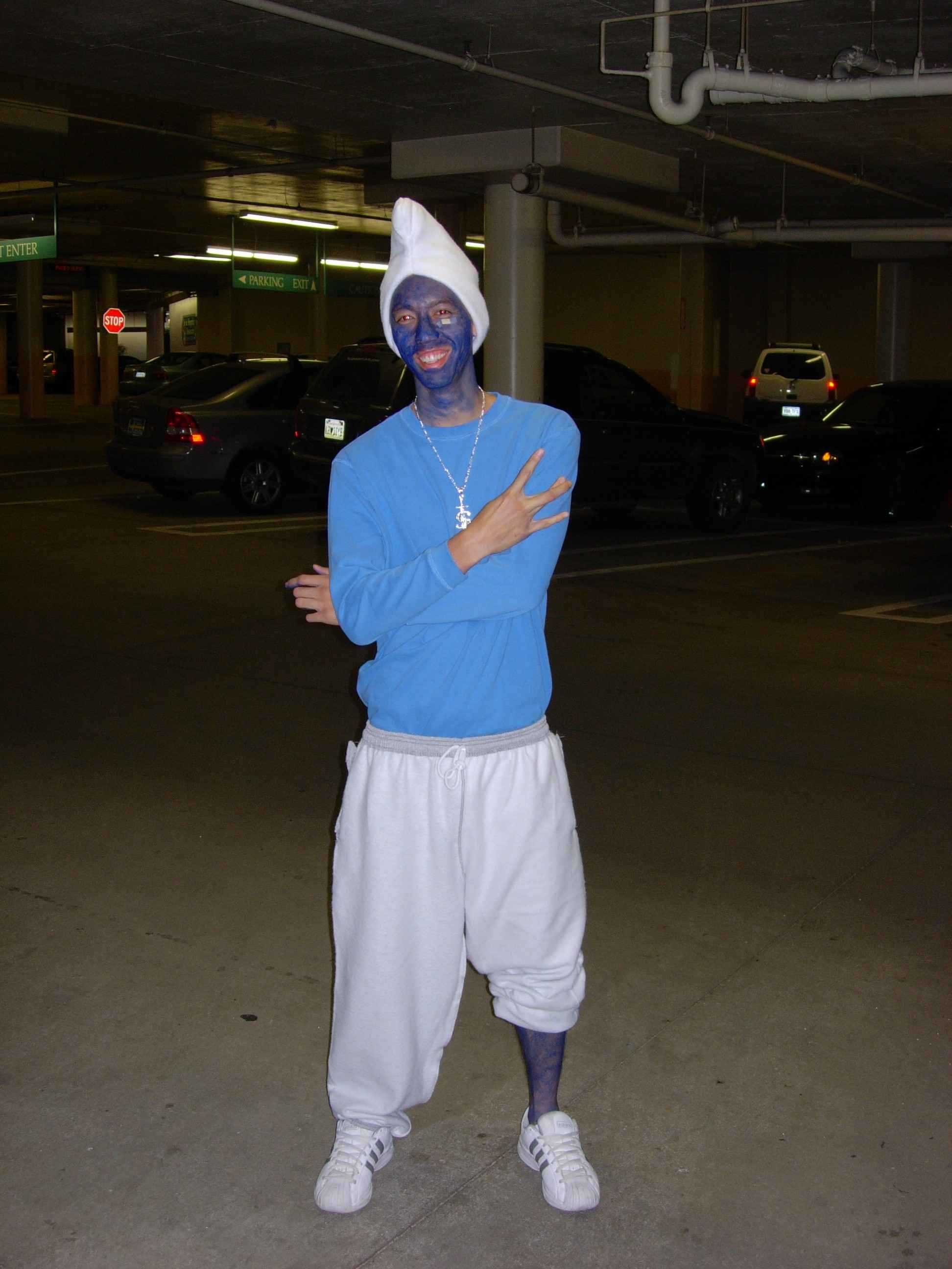gangsta_smurf.JPG
