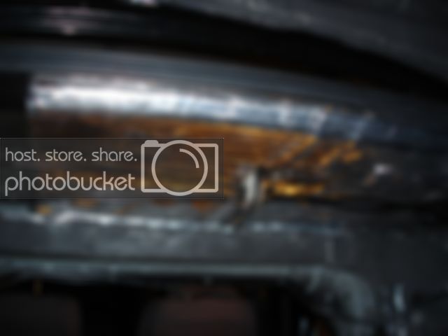 31-TrunkUnderside.jpg