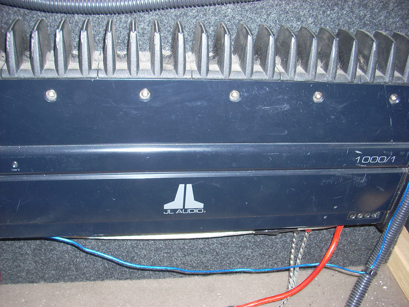 521275503_y7rS6-L.jpg