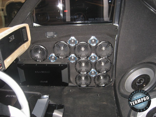 E11001W1M1318P7C.jpg