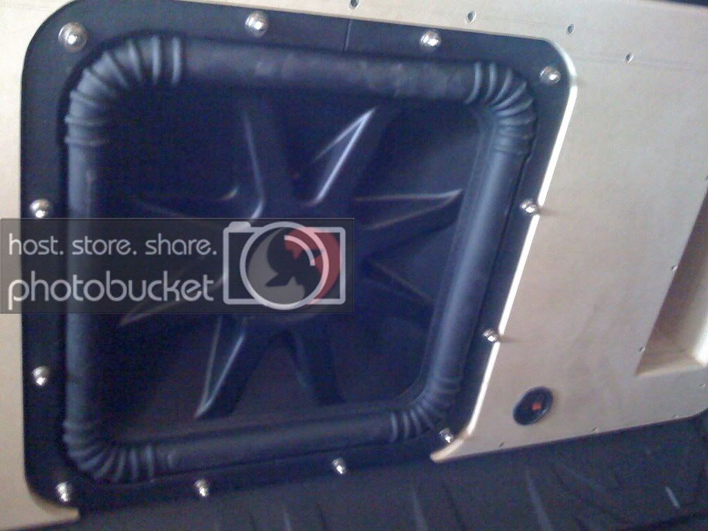 sbwoofer002.jpg