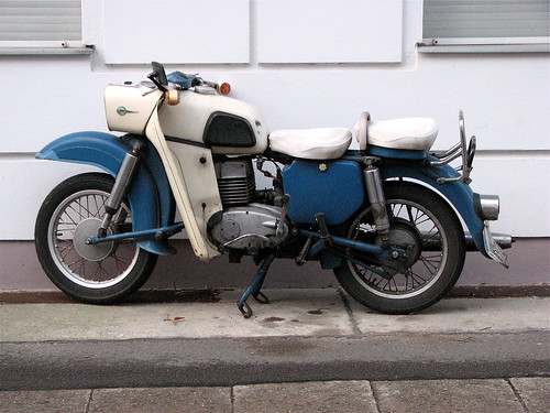 2297197645_7e4ba2001a.jpg