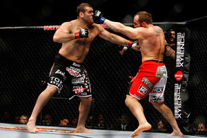 mma_e_carwingonzaga_300.jpg