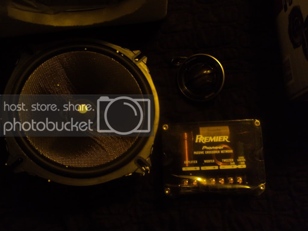 speakers256.jpg