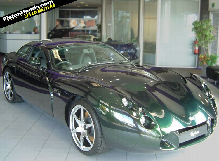 tvr_typhon-L.jpg