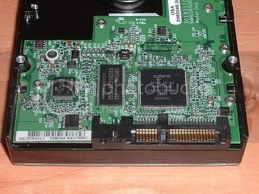 MaxtorULTRA16300GB7200SATA-Liquid3D.jpg
