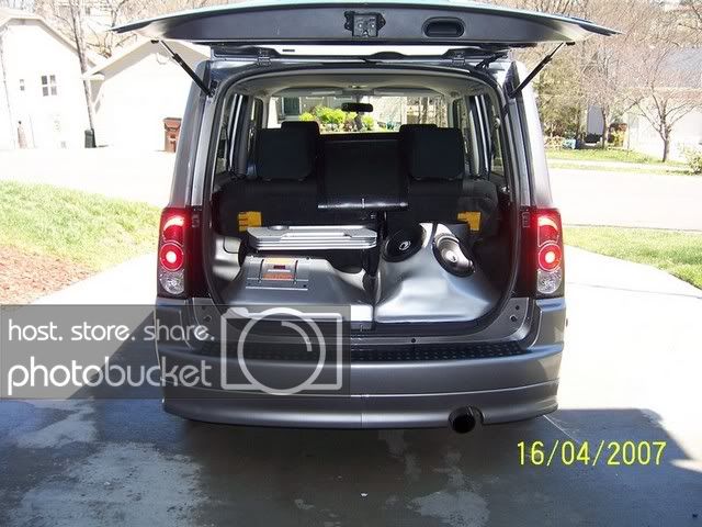 JUSTPICTURES032.jpg