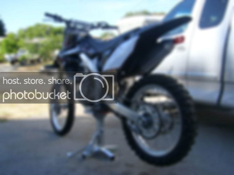 STP63584.jpg