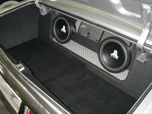 Ferguson%20trunk%20with%20Blur.jpg