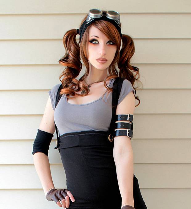 steampunk_grey_gray_waist_up.jpg
