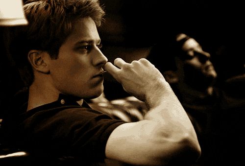 tumblr_m58aq6x5j11qb3t9uo8_500.gif