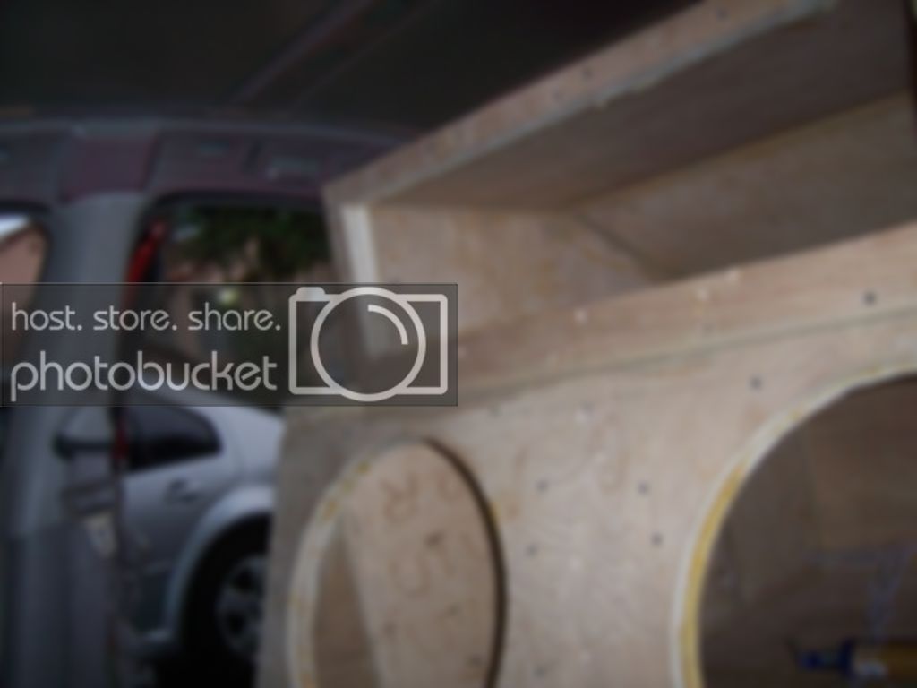05-09067WallBuild.jpg