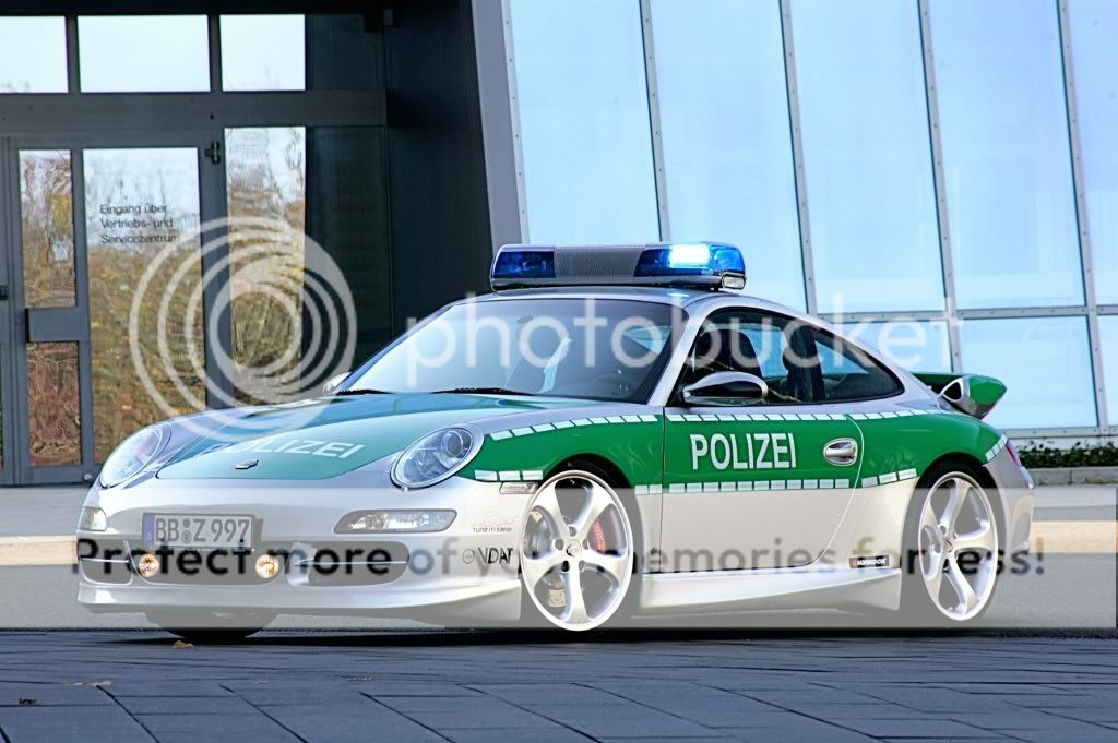Police-TechartPorscheCarreraS.jpg