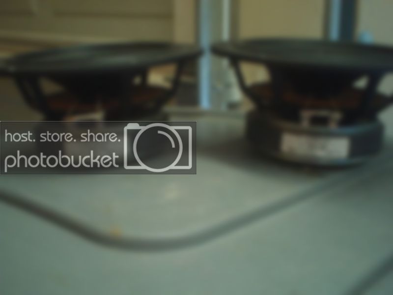 speakers002.jpg