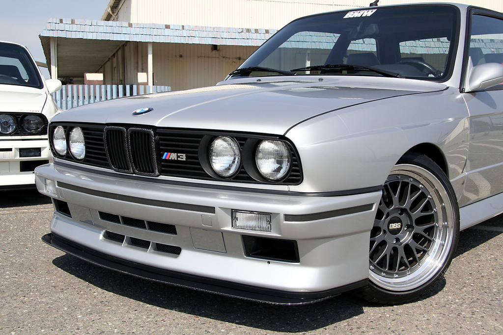 bmw-e30-m3.jpg