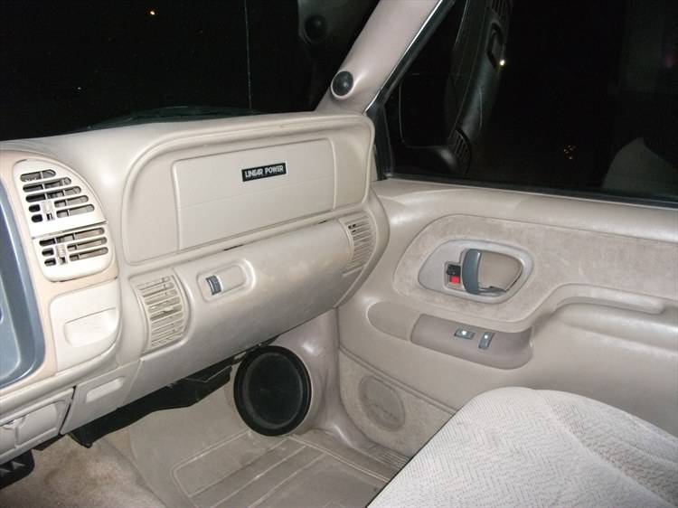 26203464009_large.jpg