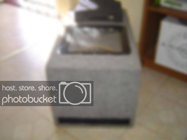 jlboxandamp006.jpg