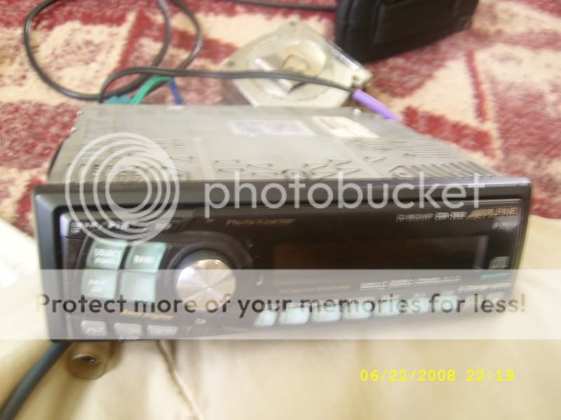 SL270740.jpg