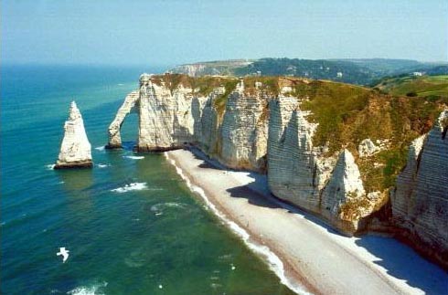 emerald_cliffs_haute-normandie_france_photo_gov.jpg