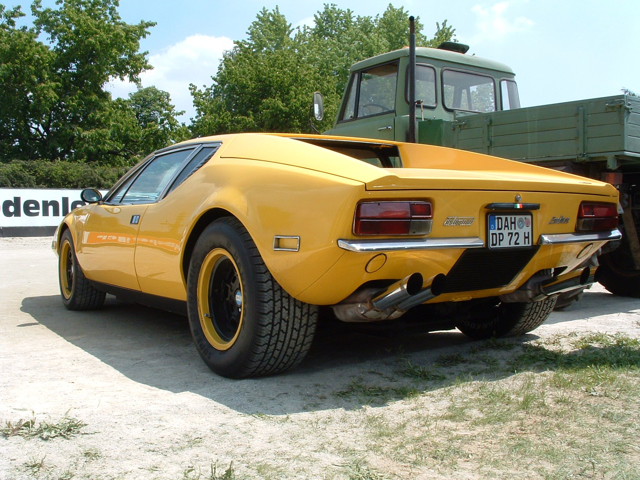 Detomaso_pantera_heck.jpg