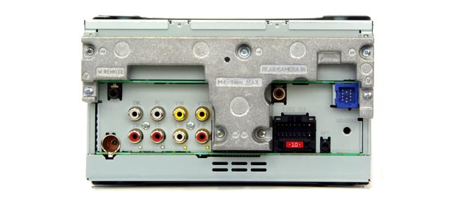 PIONEER-AVH-P3100DVD-02.jpg