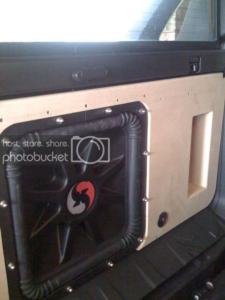 sbwoofer003.jpg