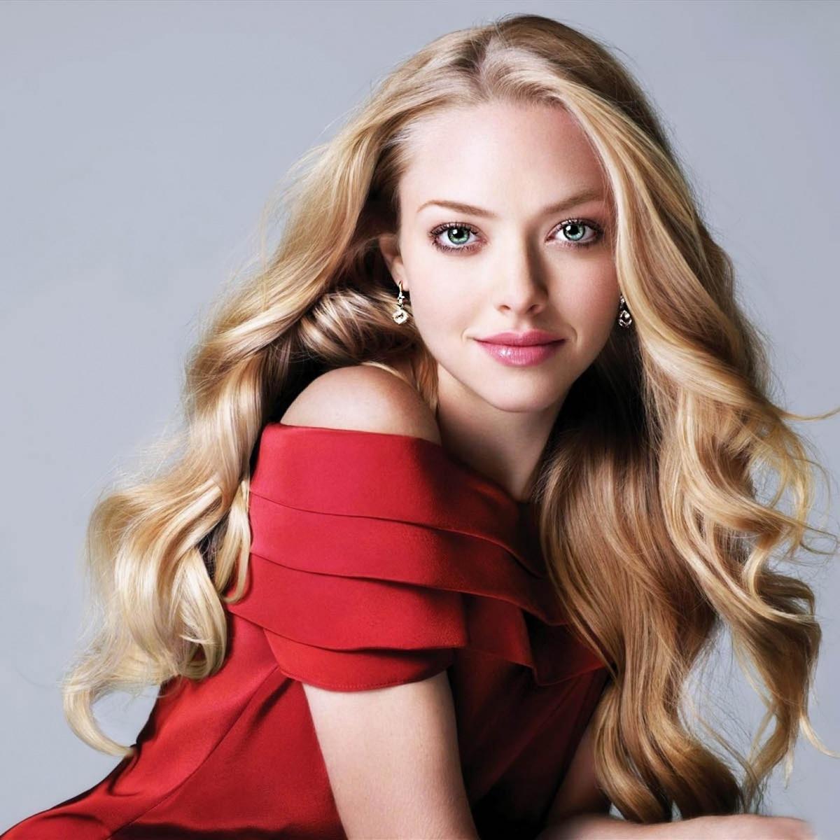 amanda-seyfried-564491201.jpg